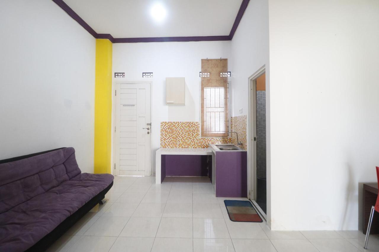 Hotel RedDoorz Syariah near BSCC DOME Balikpapan  Zewnętrze zdjęcie