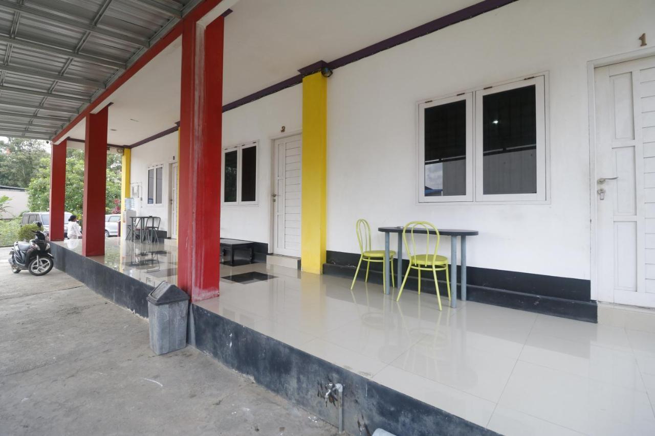 Hotel RedDoorz Syariah near BSCC DOME Balikpapan  Zewnętrze zdjęcie