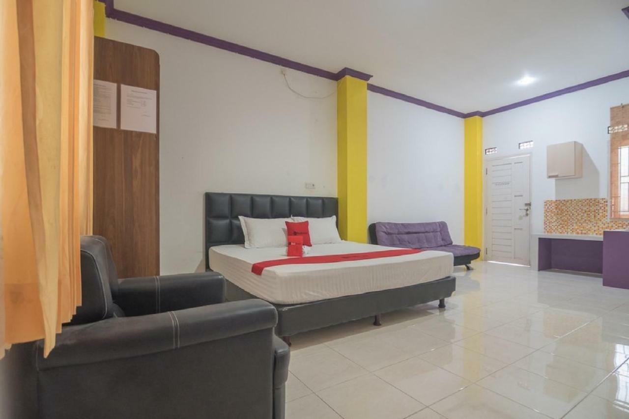 Hotel RedDoorz Syariah near BSCC DOME Balikpapan  Zewnętrze zdjęcie